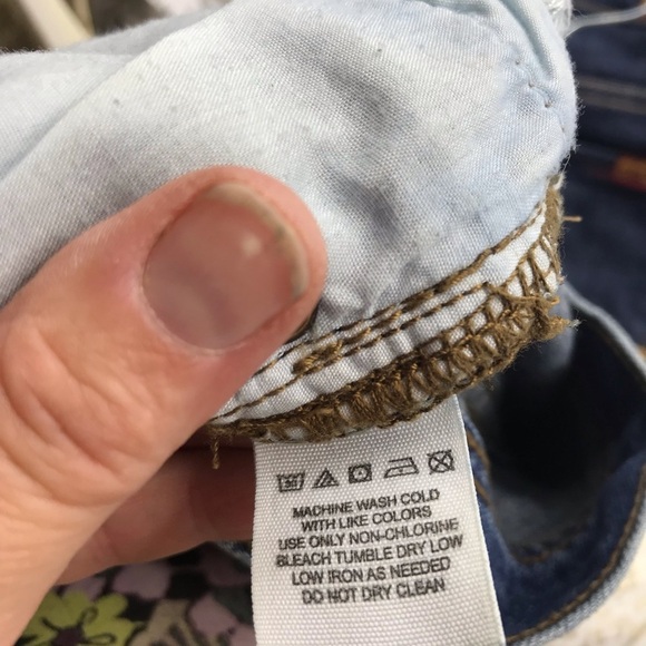 Free People Shorts Size 26 - Picture 6 of 7